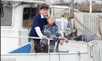 The Fishing Boat Menu Zip, Boat Upstream And Downstream Problems List, Are Winner Boats Good Guy